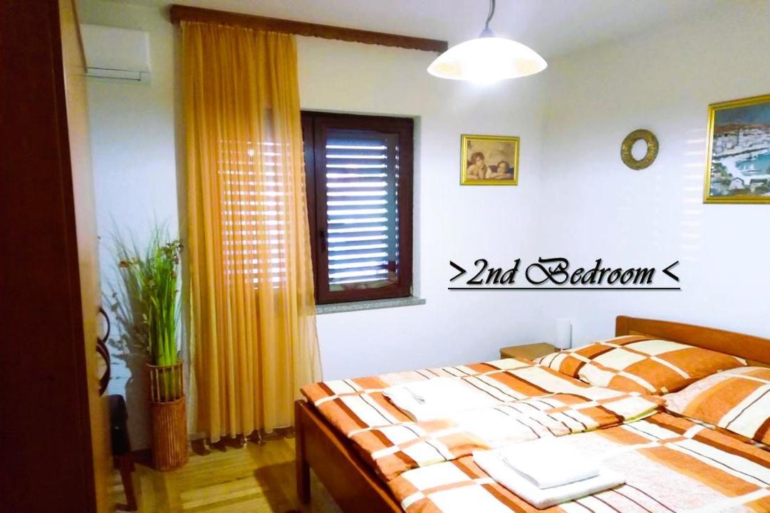 Ferienwohnung House White Stone Split Podstrana Zimmer foto