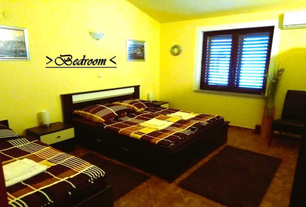 Ferienwohnung House White Stone Split Podstrana Zimmer foto
